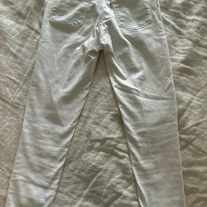 Levi white jeans. No Flaws